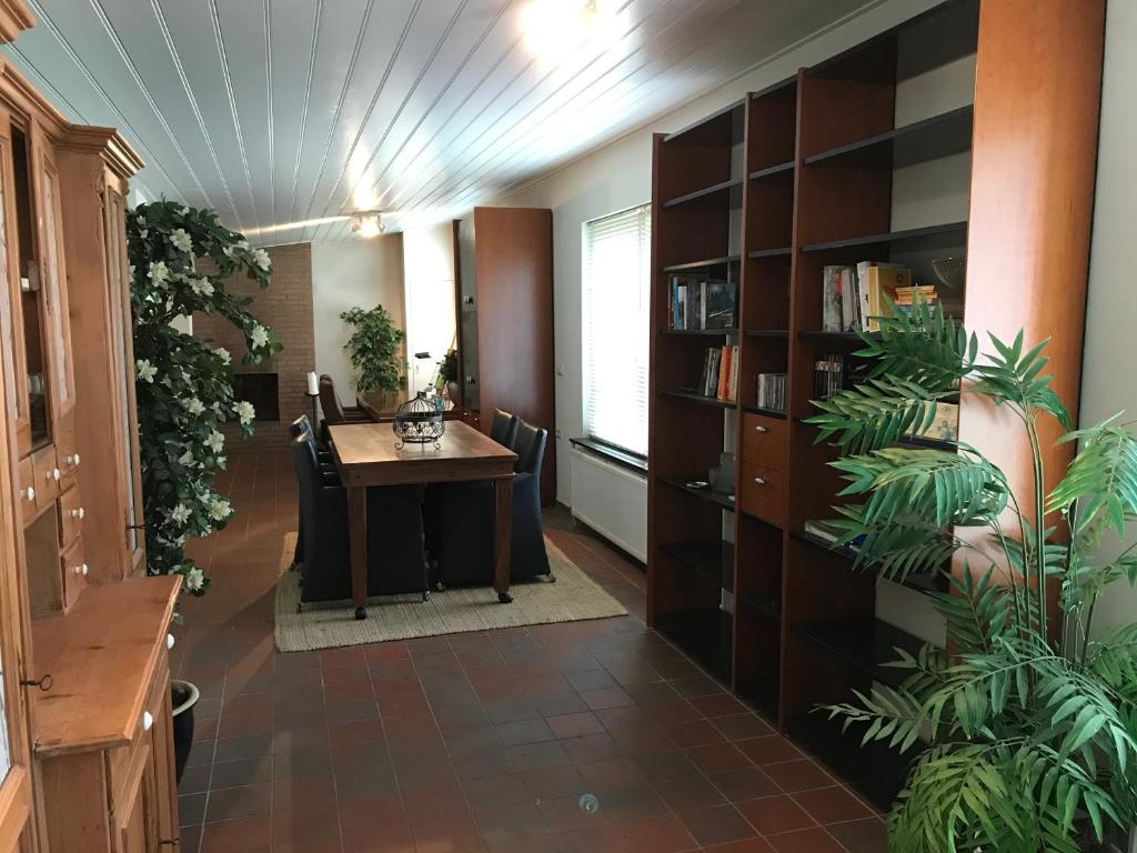 Het Buitenhuis room 5